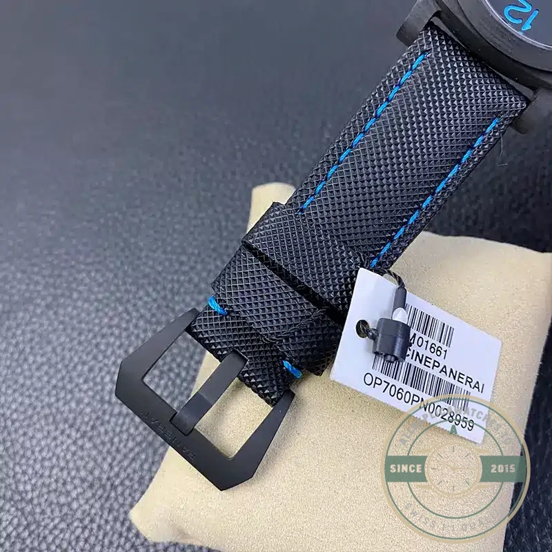 Superclone Panerai Luminor Marina Carbotech PAM1661 - 1:1 Swiss Replica Watch