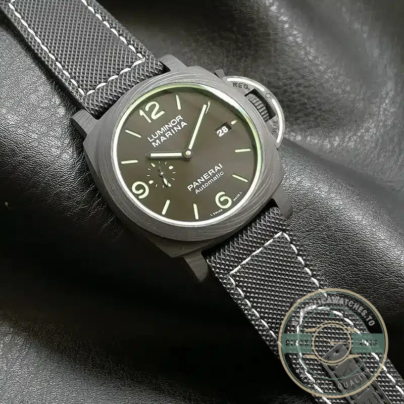Superclone Panerai Luminor Marina PAM01118 Carbotech - Best Quality Replica Watch
