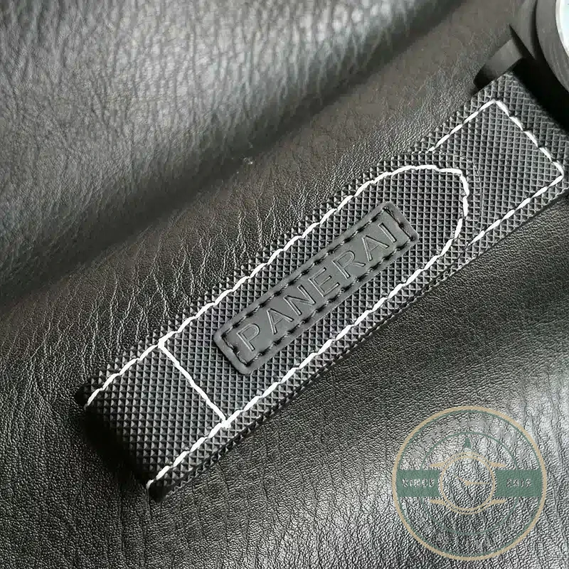 Superclone Panerai Luminor Marina PAM01118 Carbotech - 1:1 Swiss Replica Watch