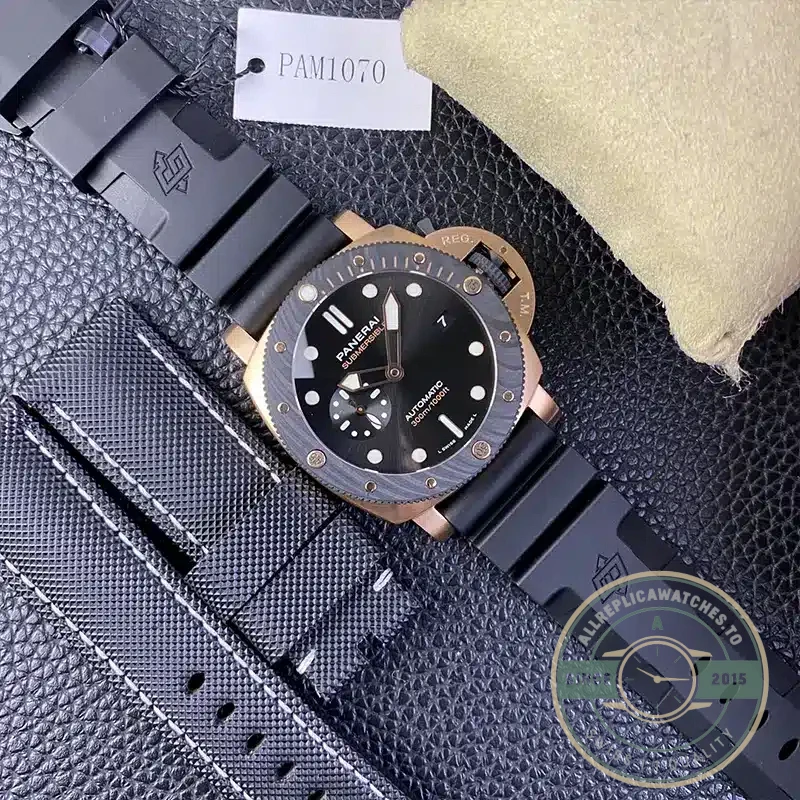 Superclone Panerai PAM 1070 Submersible Goldtech OroCarbo - Swiss Movement Replica Watch