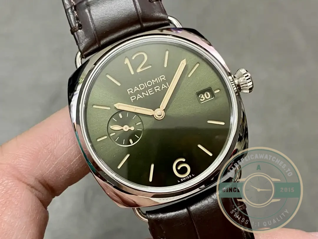 Superclone Panerai Radiomir PAM 1386 - Swiss-Made Clone Watch
