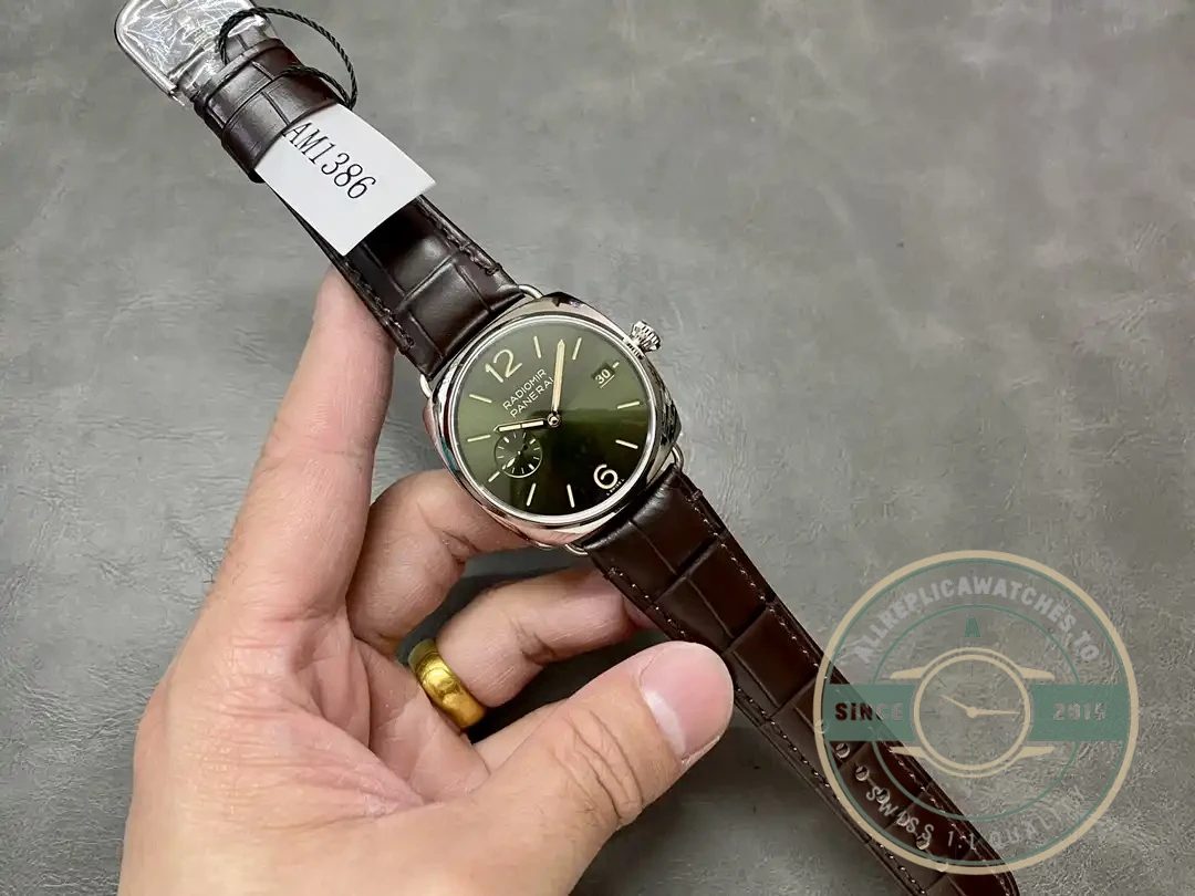 Superclone Panerai Radiomir PAM 1386 - Swiss Movement Replica Watch
