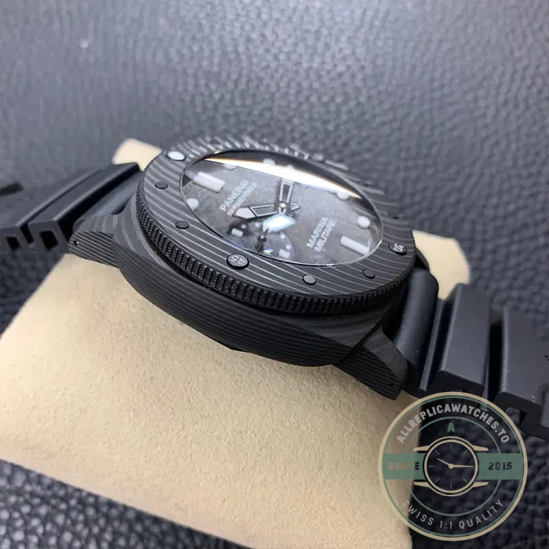 Superclone Panerai Submersible PAM 979 - Swiss Movement Replica Watch