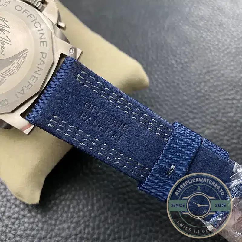 Superclone Panerai Submersible PAM 985 Mike Horn Edition - High-Grade Replica Watch