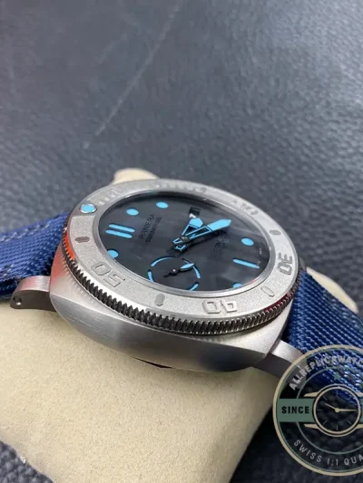 Superclone Panerai Submersible PAM 985 Mike Horn Edition - Factory Super Clone Watch