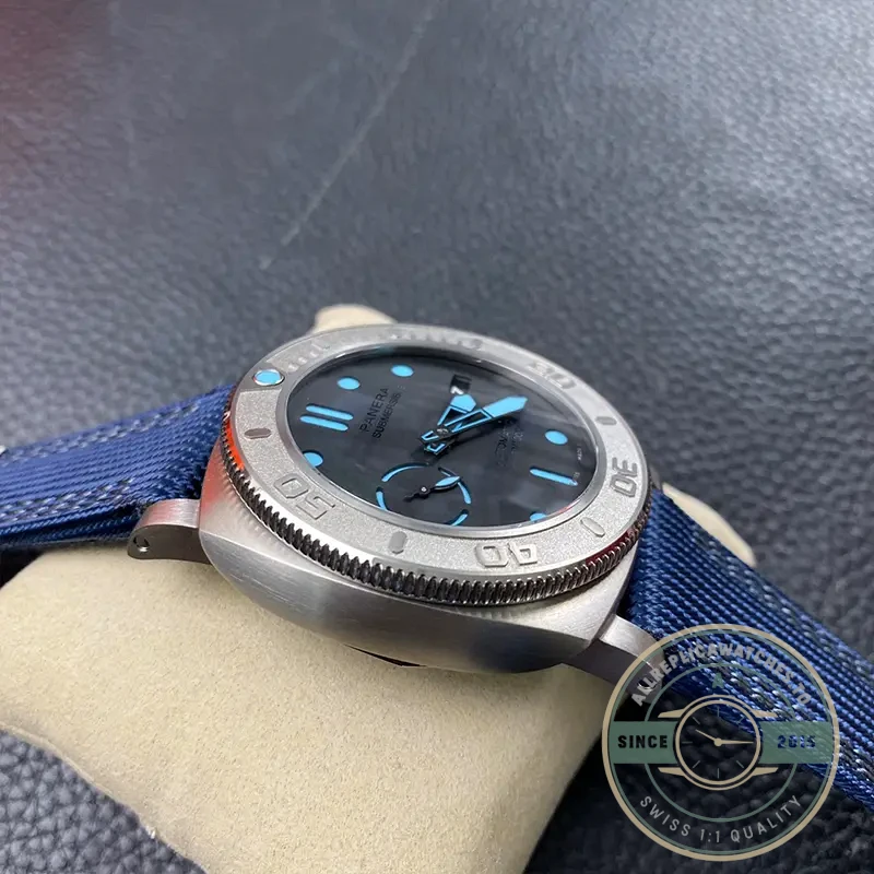 Superclone Panerai Submersible PAM 985 Mike Horn Edition - Factory Super Clone Watch