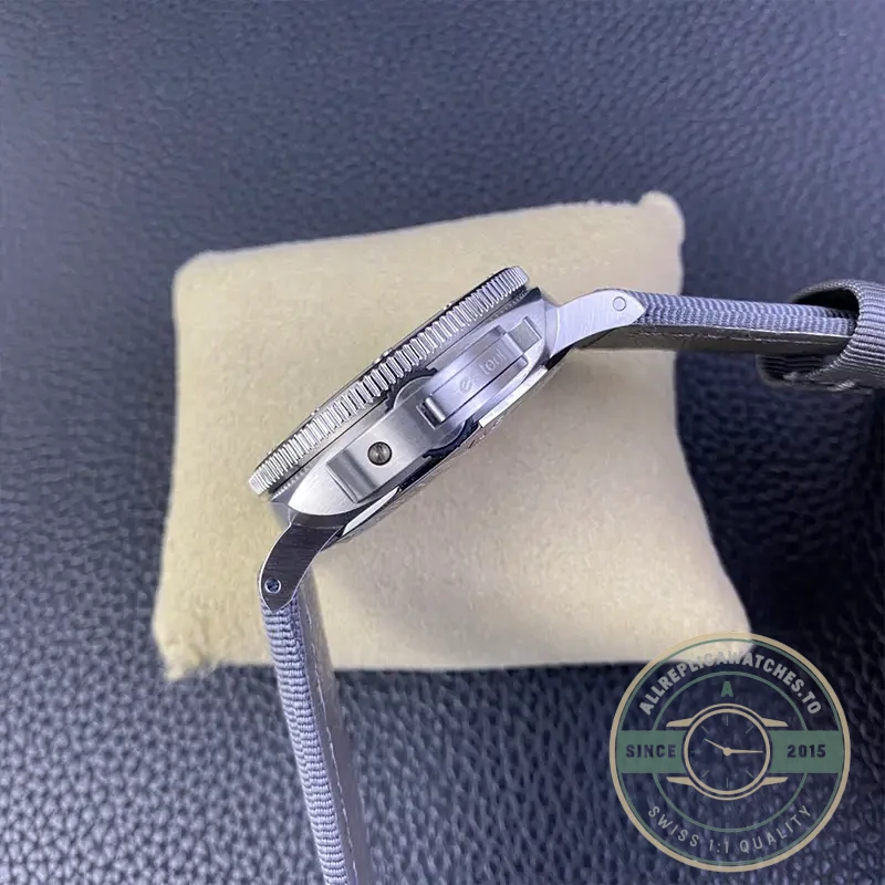 Superclone Panerai Submersible PAM1288 Grigio Roccia - Factory Super Clone Watch