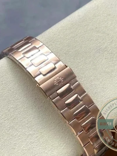 Superclone Nautilus 5980/1R-001 Patek Philippe Flyback chronograph, Date. 40.5 mm, Rose gold - Swiss Movement Replica Watch