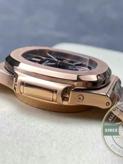 Superclone Nautilus 5980/1R-001 Patek Philippe Flyback chronograph, Date. 40.5 mm, Rose gold - Swiss-Made Clone Watch
