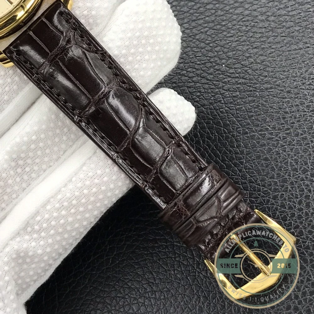 Superclone Patek Philippe DATE, SWEEP SECONDS. 39 mm, Yellow gold, 5227G-001 - Budget Luxury Replica Watch