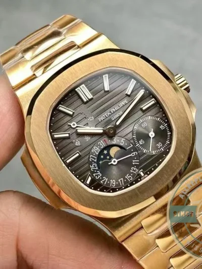 Superclone Patek Philippe Nautilus Moon phases 40 mm, Gold, Dark Dial, 5712/1A - Affordable Luxury Replica Timepiece