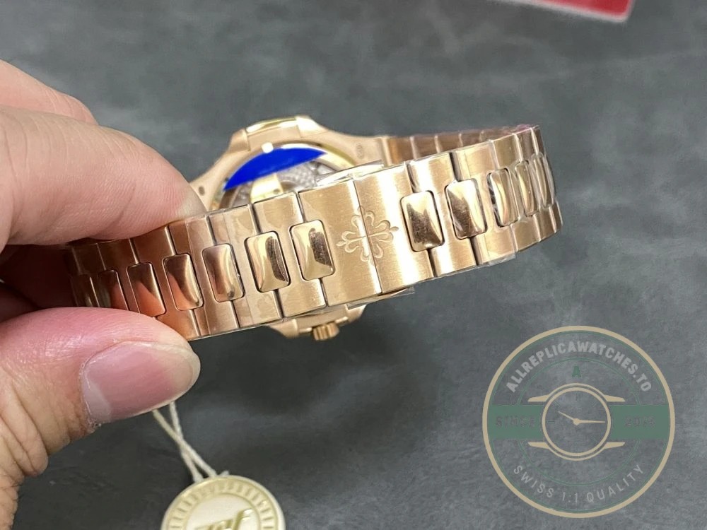 Superclone Patek Philippe Nautilus Moon phases 40 mm, Gold, Dark Dial, 5712/1A - Budget Luxury Replica Watch