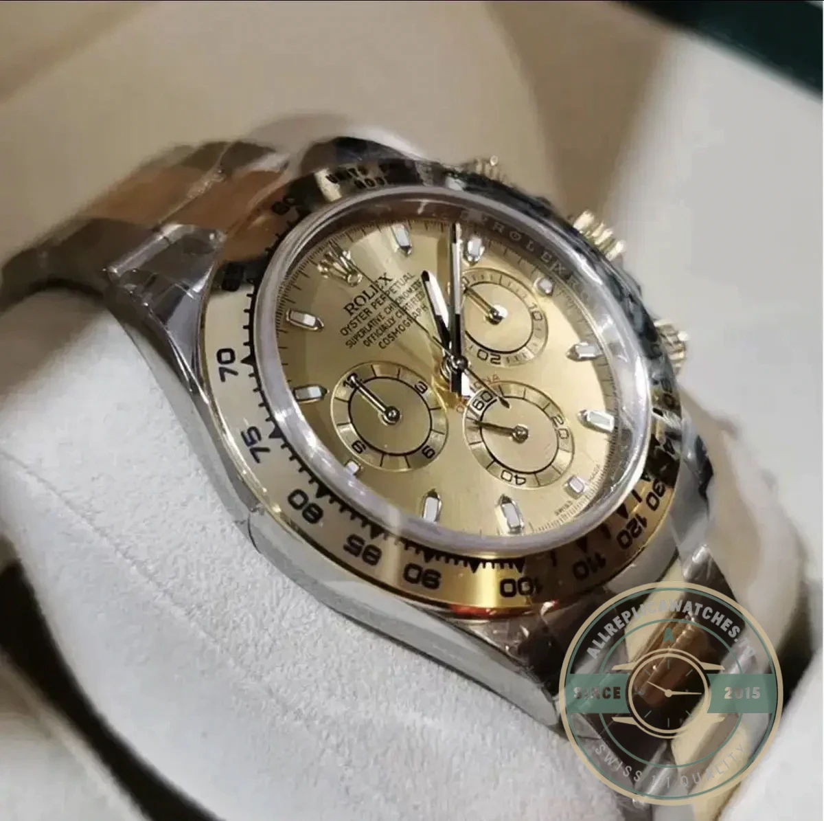 Superclone Rolex Super Universe Chronograph Daytona 116503 Gold Dial - Swiss Movement Replica Watch
