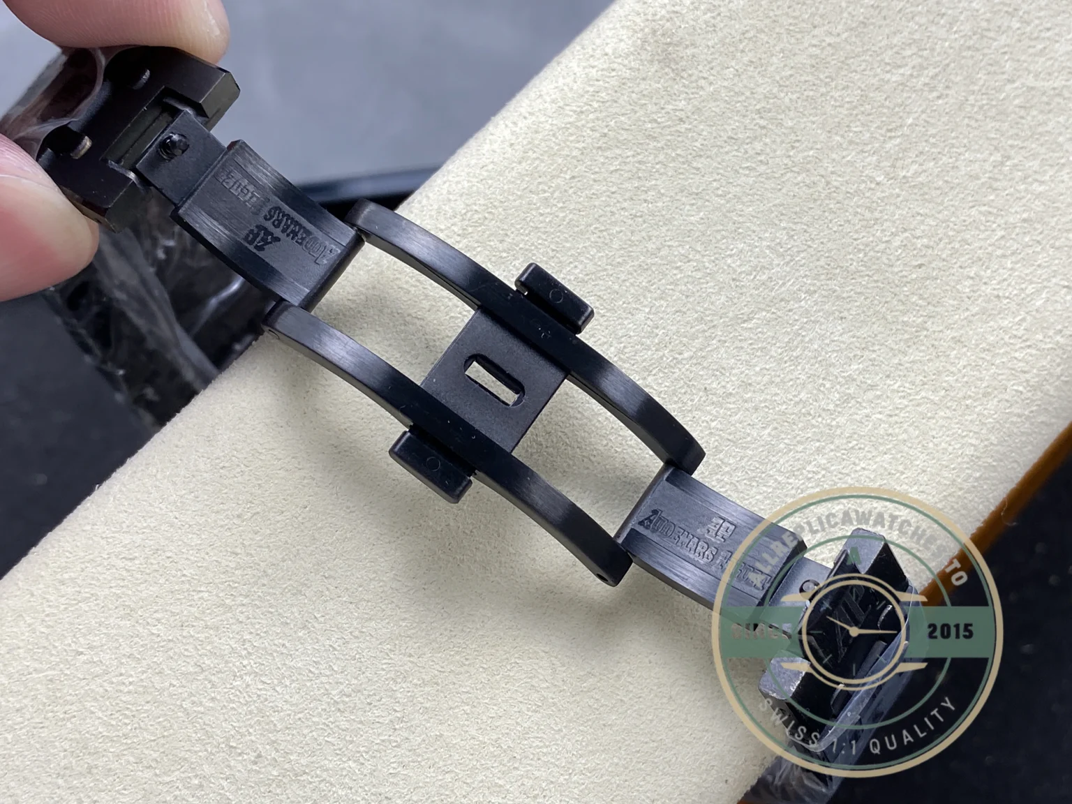 Replica Audemars Piguet Royal Oak 42mm Black Ceramic 26591CE.OO.D002CA.01 - Premium Super Clone Watch