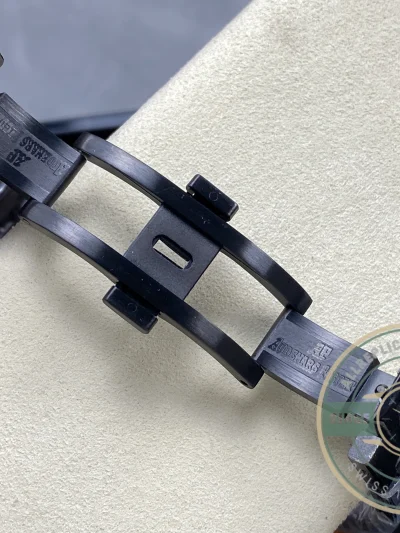 Replica Audemars Piguet Royal Oak 42mm Black Ceramic 26591CE.OO.D002CA.01 - Premium Super Clone Watch