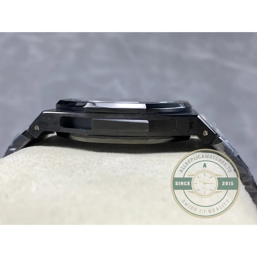 Replica Audemars Piguet Royal Oak 42mm Black Ceramic 26591CE.OO.D002CA.01 - Affordable Super Clone Watch