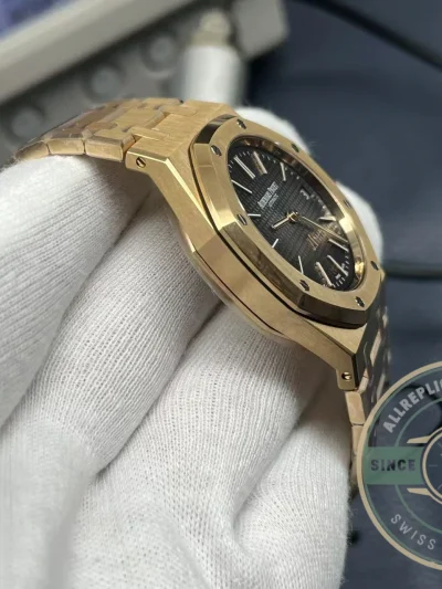 Replica Audemars Piguet Royal Oak Jumbo Extra-Thin 16202.OR - Factory Super Clone Watch