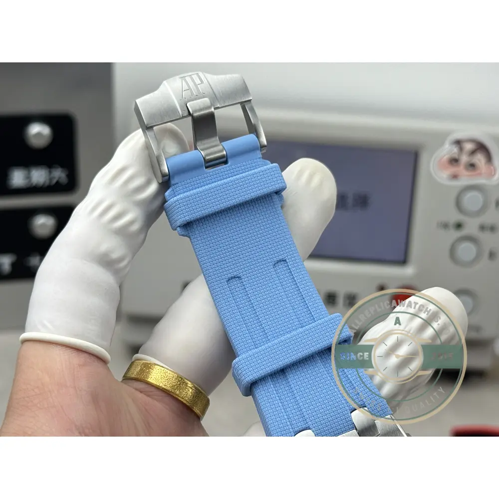 Replica Audemars Piguet Royal Oak Offshore 42mm Sky Blue 26238ST - Budget Luxury Replica Watch