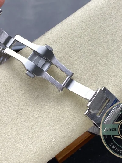 Replica Cartier Ballon Bleu De Cartier Blue Dial WSBB0061 - Factory Super Clone Watch