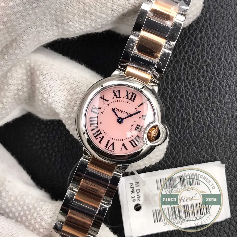 Crown guard integrated into the case keeps the asymmetric profile at 28mm