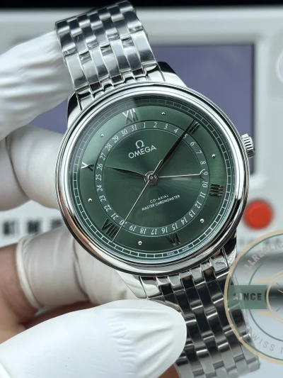 Replica OMEGA De Ville Prestige 434.10.40.20.10.001 40mm Silver, Green Dial - Swiss-Made Clone Watch