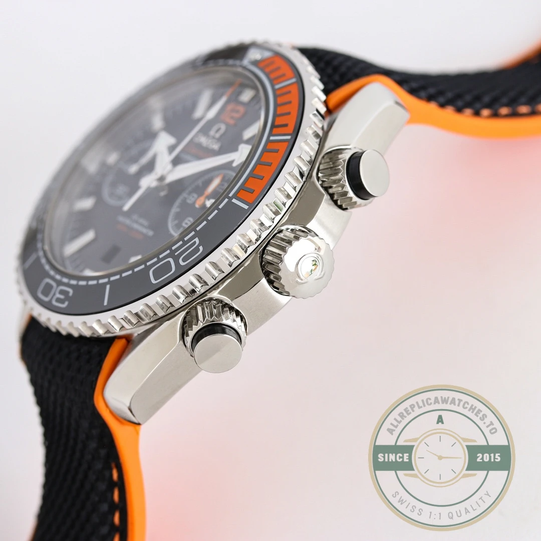 Replica Omega Seamaster Planet Ocean 600M 45,5mm, Orange 215.92.46.51.01.001 - Affordable Super Clone Watch