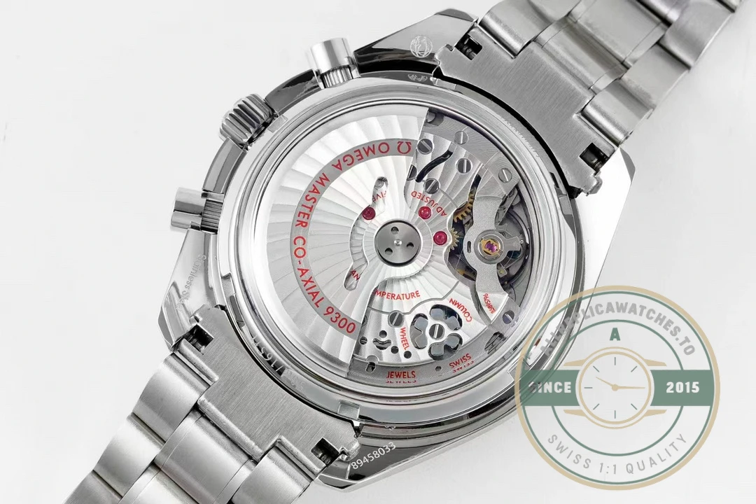 Replica Omega Speedmaster Chronograph, Panda Dial 311.32.40.30.02.001 - Swiss-Made Clone Watch