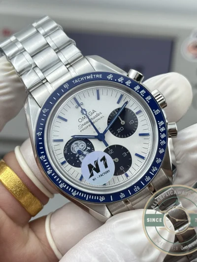Replica Omega Speedmaster Snoopy 42mm 310.32.42.50.02.001 - Luxury Replica Watch