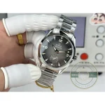 Clone Omega Railmaster silicon hairspring and non-ferrous parts rated to 15,000 gauss
