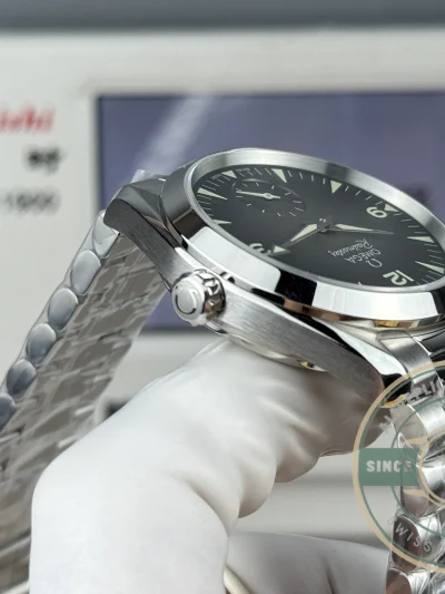 Replica Seamaster Railmaster 38mm 235.12.38.20.13.001 Grey Dial - Luxury Replica Watch