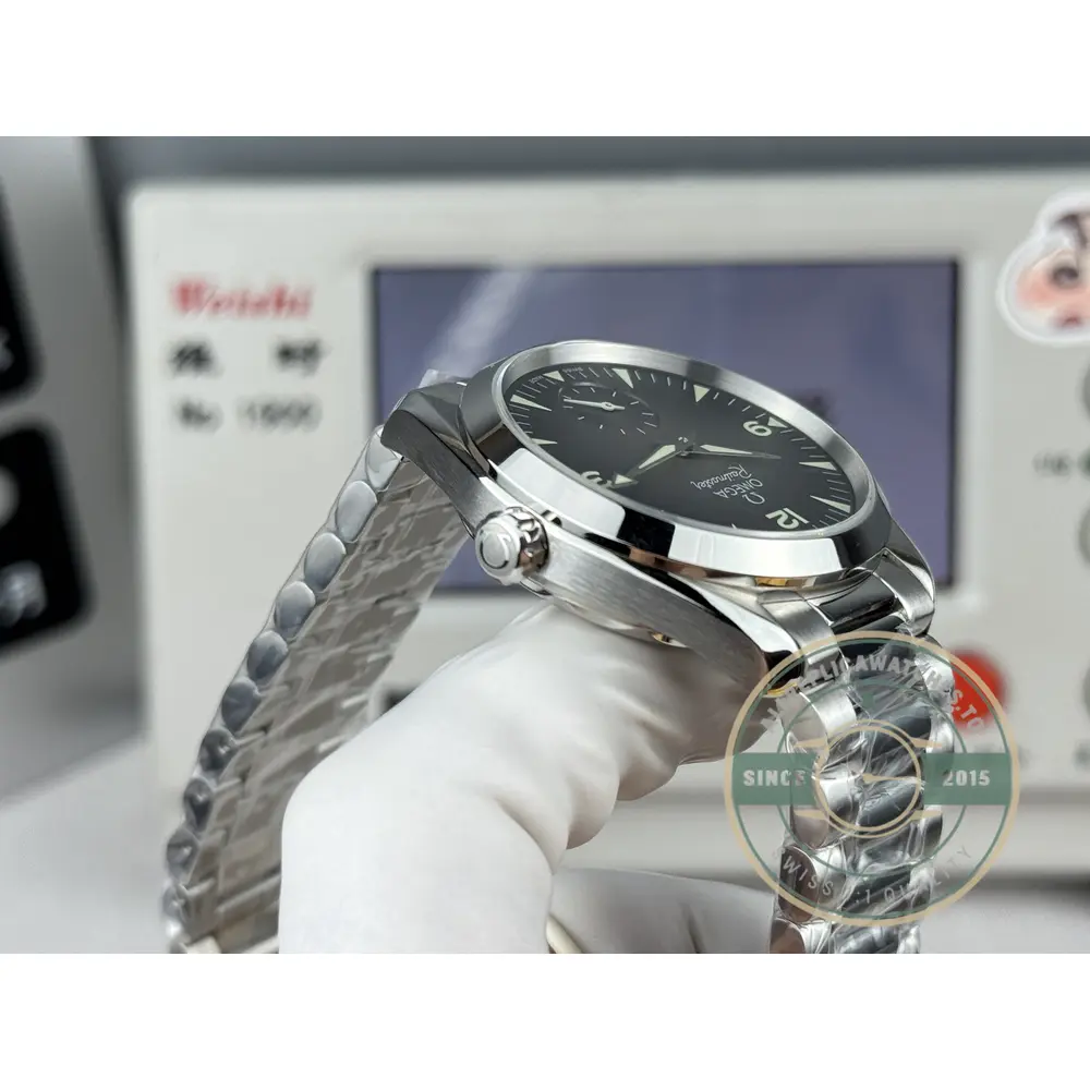 Superclone Omega Railmaster 38mm steel case, compact proportions beside the larger Seamasters