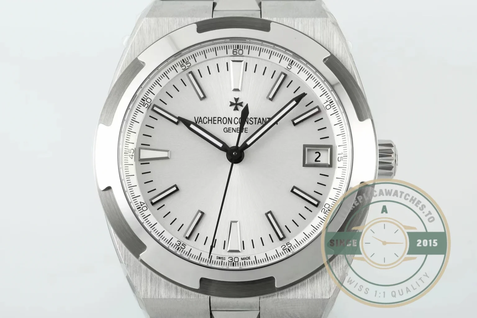 Replica Vacheron Constantin Overseas 4500V110A-B126 Silver - Luxury Replica Watch