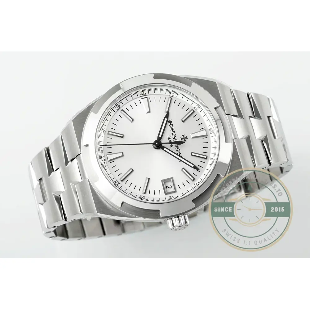Replica Vacheron Constantin Overseas 4500V110A-B126 Silver - Affordable Luxury Replica Timepiece
