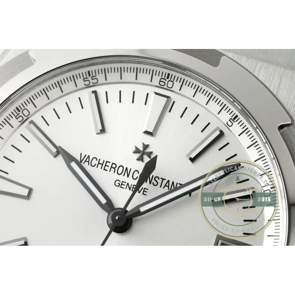 Replica Vacheron Constantin Overseas 4500V110A-B126 Silver - 1:1 Swiss Replica Watch