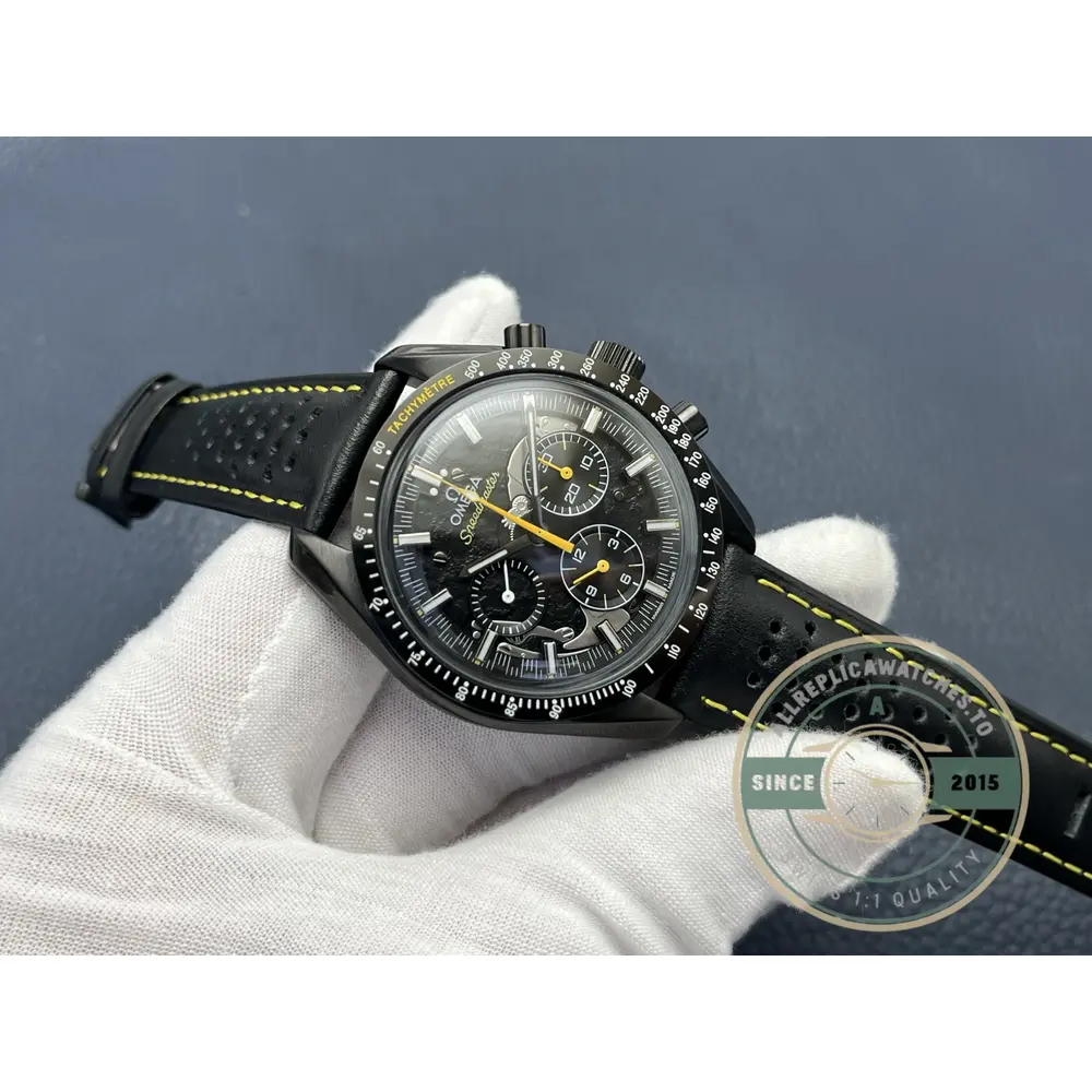 Replica Omega Speedmaster Dark Side of the Moon Apollo 8, ceramic tachymeter scale bezel