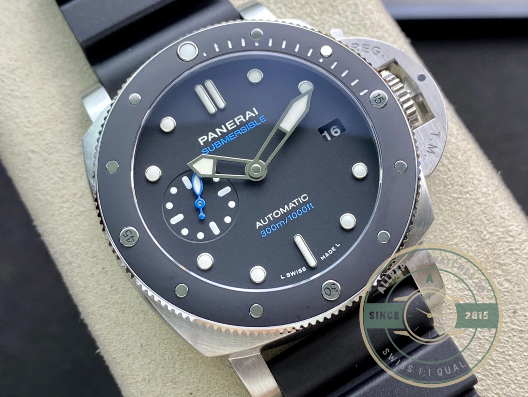 Superclone Panerai Submersible PAM 02683 Automatic Steel - Affordable Super Clone Watch