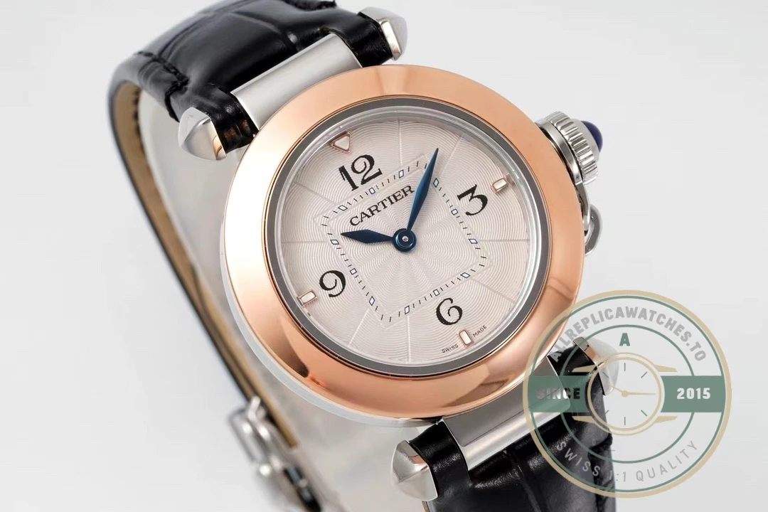 Swiss Clone Pasha de Cartier 35 mm Rose Gold WGPA0014 - Swiss-Made Clone Watch