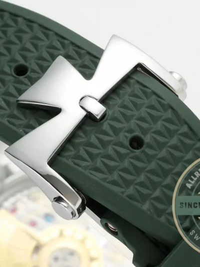 Swiss Clone Vacheron Constantin Overseas 5520V210R-B966 Green Dial - 1:1 Swiss Replica Watch