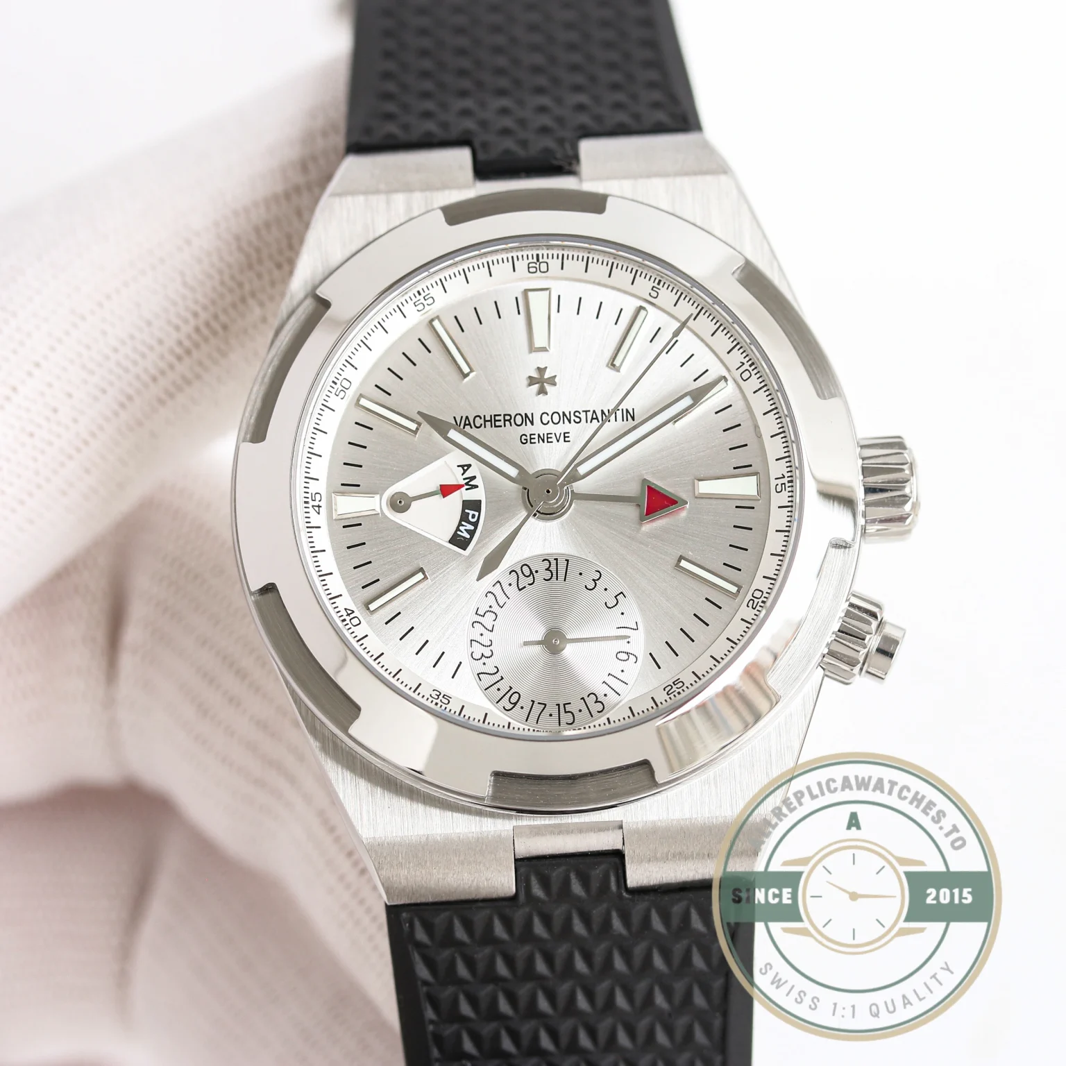 Swiss Clone Vacheron Constantin Overseas Silver 7900V110A-B333 - Premium Super Clone Watch