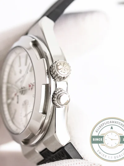 Swiss Clone Vacheron Constantin Overseas Silver 7900V110A-B333 - Premium Super Clone Watch