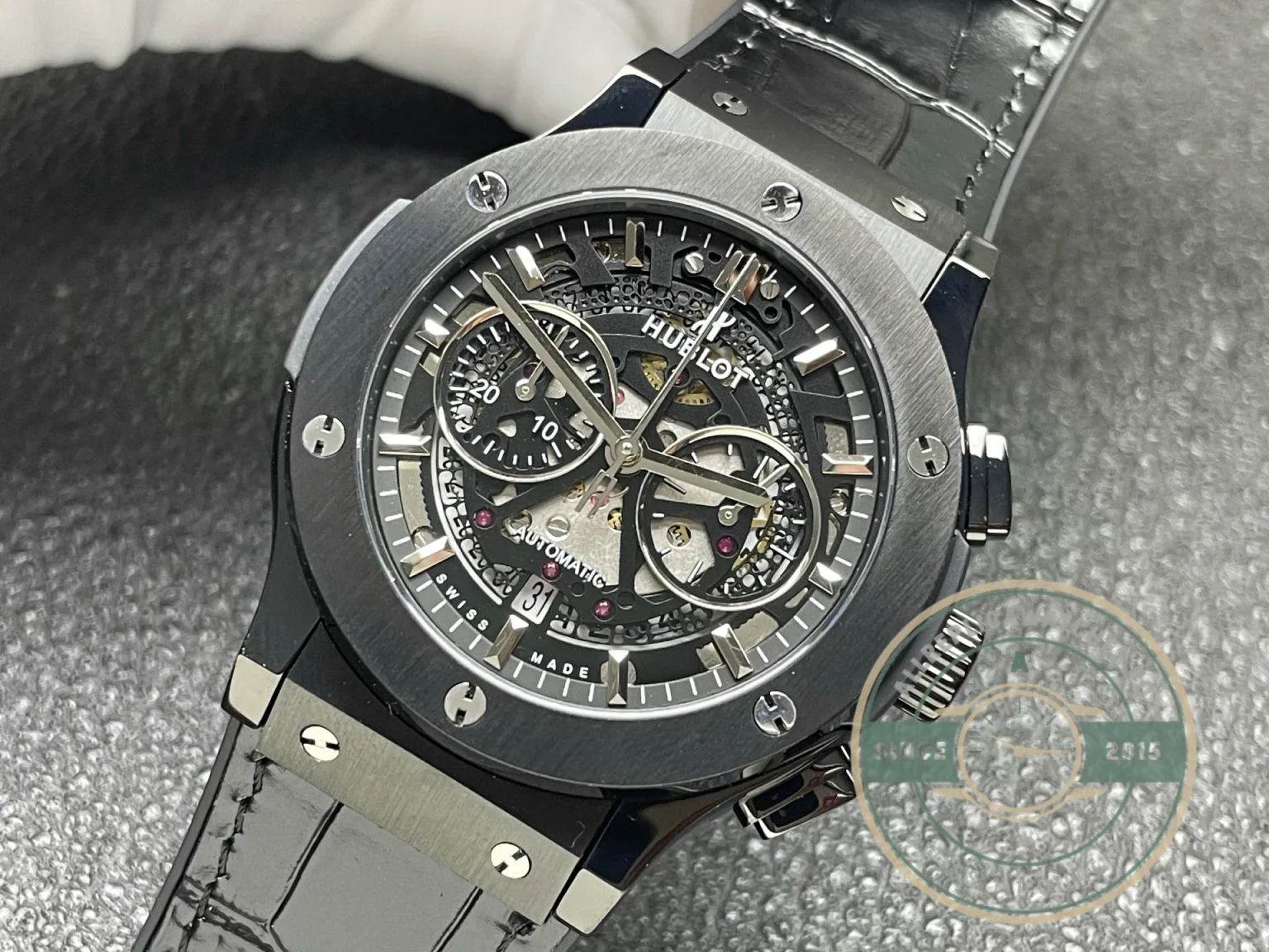 Swiss Replica Hublot Classic Fusion Aerofusion 525.CM.0170.RX Black Dial - Top-Tier Swiss Replica Watch