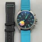 Two counters and a date window at three, the standard chronograph template