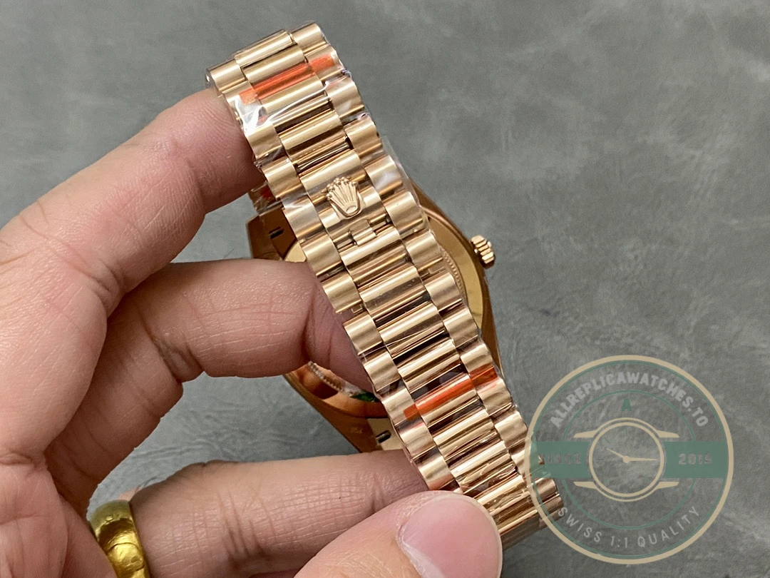 Clone Rolex Day-Date 40mm 228235 Sundust dial - Affordable Super Clone Watch