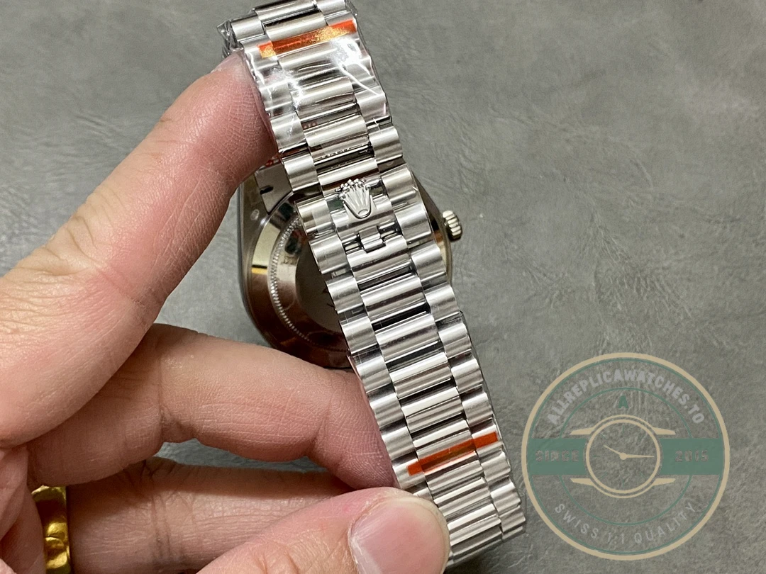 Clone Rolex Day-Date 40mm Blue Arabic Dial 228206 - Swiss-Made Clone Watch
