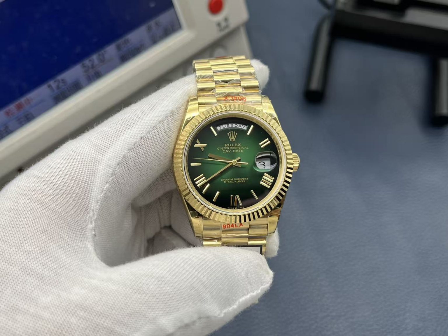 Full Super Clone Day-Date Yellow Gold 40mm Collection - Affordable Luxury Replica Timepiece