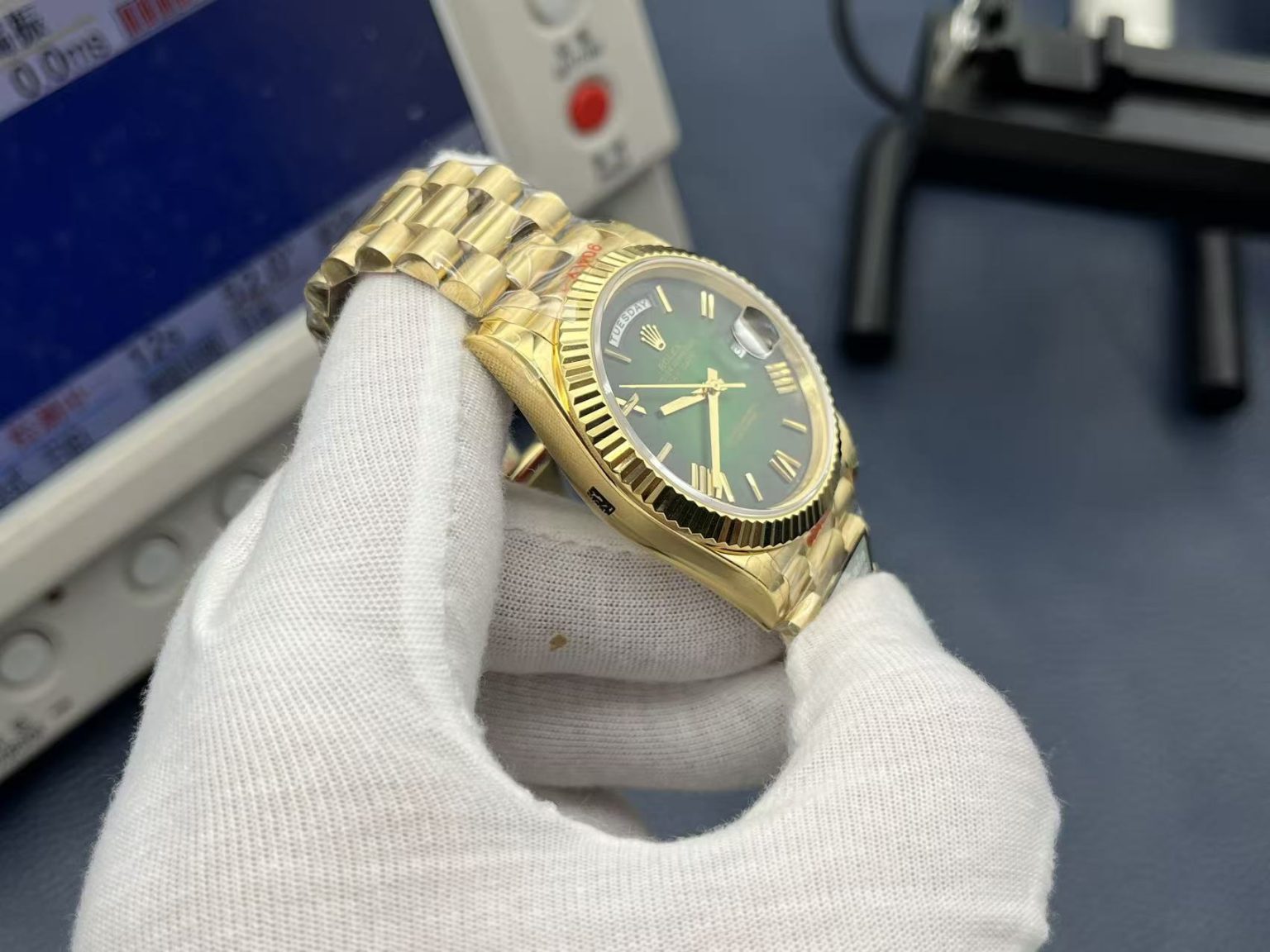 Full Super Clone Day-Date Yellow Gold 40mm Collection - Budget Luxury Replica Watch