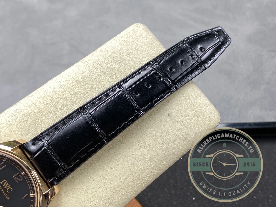 Replica IWC Portugieser Automatic 40mm Black Dial IW358401 - Best Quality Replica Watch