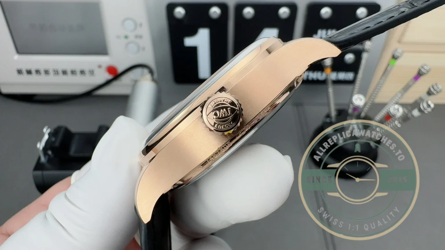 Replica IWC Schaffhausen Portugieser 42mm Rose Gold IW500701 - Swiss-Made Clone Watch