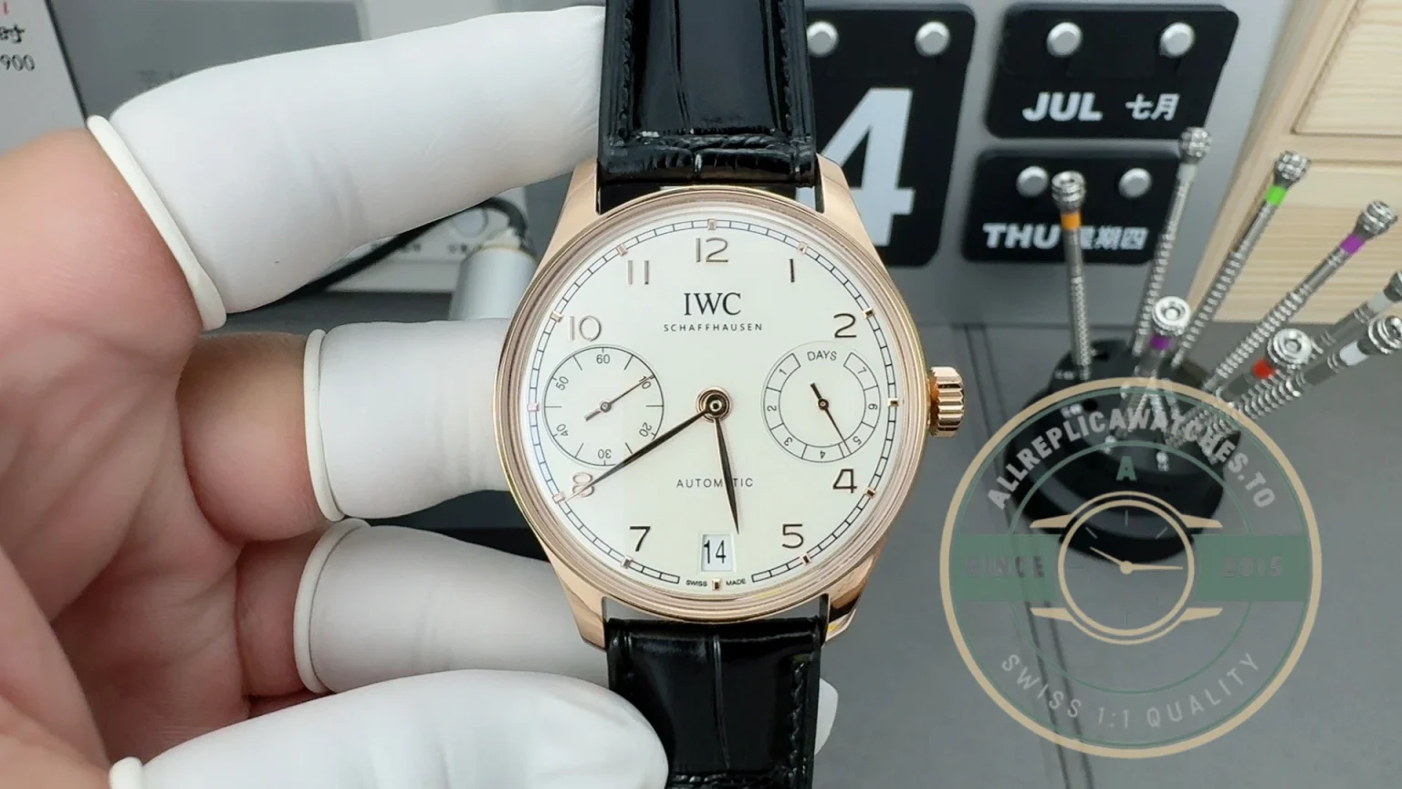 Replica IWC Schaffhausen Portugieser 42mm Rose Gold IW500701 - Premium Super Clone Watch
