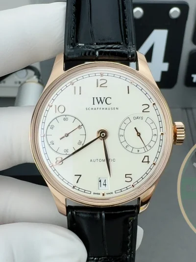 Replica IWC Schaffhausen Portugieser 42mm Rose Gold IW500701 - Premium Super Clone Watch